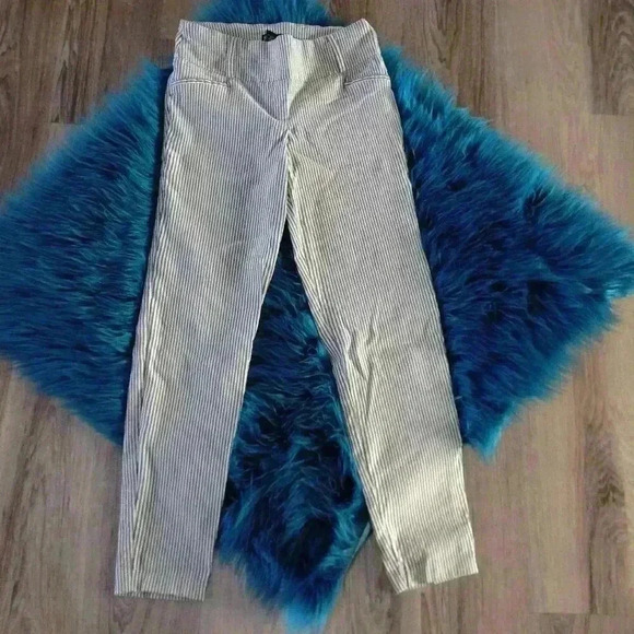 SoHo Apparel, Inc. Small Stripped Pants; Collegiate, Ivy League, Preppy, Comfort - Picture 2 of 4